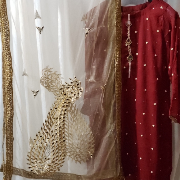 SOLD - Picture 2 of 4